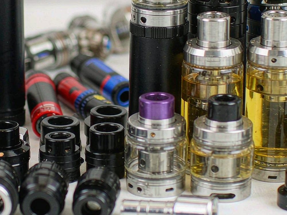 Restocking Beipeu products — bulk case